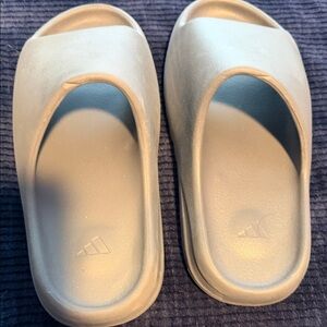 Yeezy Gray Slide Sandals